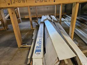 lot 431 image: Metal Trim
