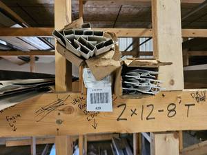 lot 429 image: Misc metal trim