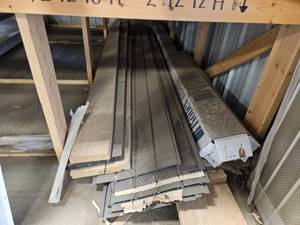 lot 421 image: Soffitboards