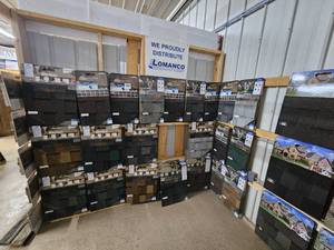lot 448 image: Shingle sample wall