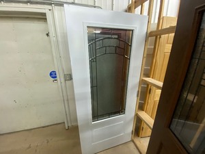lot 218 image: 36 White exterior door