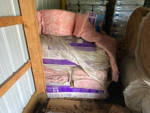 lot 207 image: R-13 Pink insulation