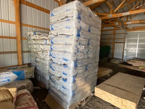 lot 210 image: Ecofill insulation 525089