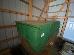 lot 212 image: 4x8 plywood full bundle