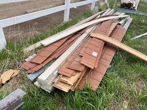 lot 204 image: Misc siding