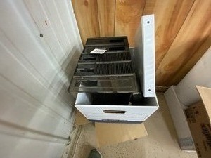 lot 496 image: Office stuff