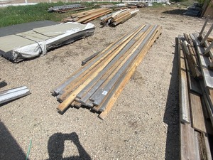 lot 267 image: 2x4 18 boards