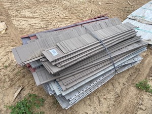 lot 284 image: Siding Shakes