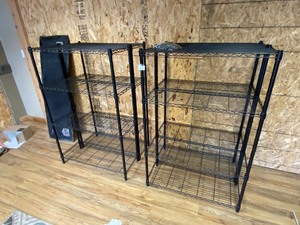 lot 592 image: 4 Storage Racks