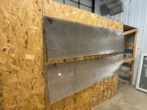 lot 623 image: Metal Screening