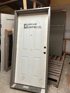 lot 607 image: Left Hand Door Frame