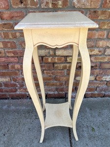 lot 7 image: Ethan Allen Vintage Accent Table with Distressed Finish