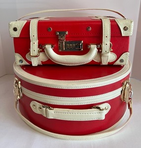 Steamline Luggage Set: Vintage-Inspired Red and Ivory Hard Case