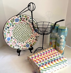 lot 24 image: Masquerade Ink Signed Mosaic Plate, Wire Bird Stand, Assorted Straws, and Ice Ball Makers Set
