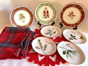 lot 42 image: Holiday Dinnerware and Textile Set with Seasonal Designs including Villeroy & Boch