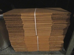 lot 8 image: Shipping Boxes