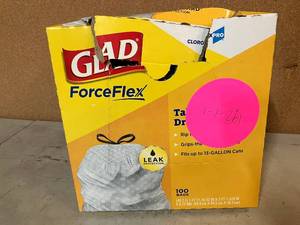 lot 59 image: Glad ForceFlex Bags