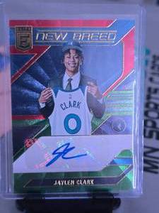 lot 44 image: JAYLEN CLARK 2023-24 DONRUSS ELITE NEW BREED INTERNATIONAL REDGREED AUTO ROOKIE CARD