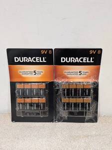 lot 74 image: 2PKS. DURACELL 9V BATTERIES