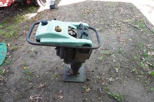 lot 10 image: Wacker Model BS500 Jumping Jack Power Plate Packer
