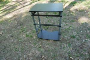 lot 45 image: Computer StandDesk With Key Board Shelf