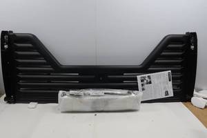 lot 27 image: STROMBERG CARLSON LOUVERED TAILGATE