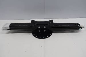 lot 88 image: LEVELLING SCISSORS JACK