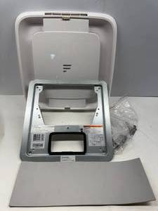 lot 98 image: FURRION AIR DISTRIBUTION BOX.