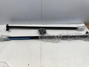 lot 99 image: RIECO TITAN STABLE STIX