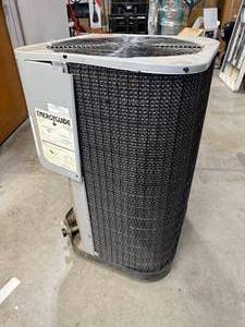 lot 155 image: MILLER 3 TON AC CONDENSER