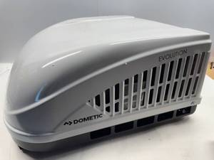 lot 166 image: DOMETIC ROOFTOP RV AC UNIT