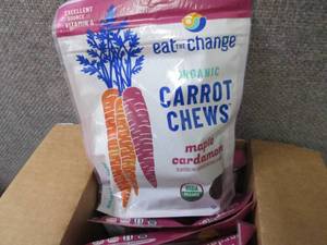 lot 10 image: 8- 4.23 oz Organic Maple Cardamon C...