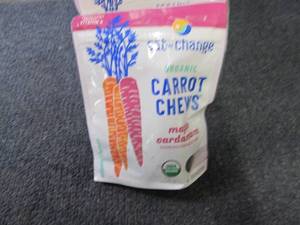 lot 16 image: 8- 4.23 oz Organic Maple Cardamon C...