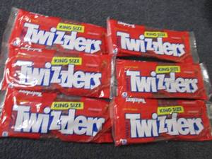 lot 58 image: 6 - 5 oz Twizzlers...
