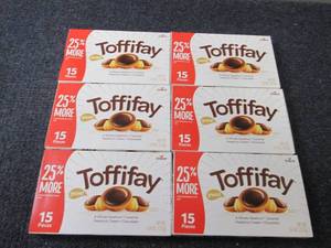 lot 62 image: 6- 4.4 oz Toffifay...