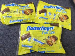 lot 102 image: 3- 10.2 oz Butterfinger Fun Size...