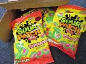 lot 195 image: 12- 8 oz Sour Patch Kids Watermelon...