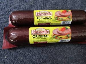 lot 222 image: 2- 20 oz Johnsonville Original Summ...