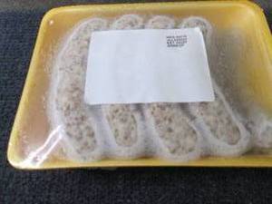 lot 233 image: EE 2.5 lb FROZEN Traditional Bratwu...