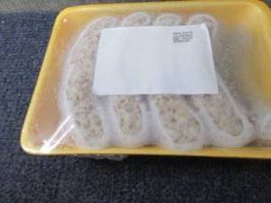 lot 234 image: EE 2.5 lb FROZEN Traditional Bratwu...