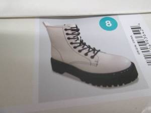 lot 254 image: 4 pr Erin A New Day Boots Size 8...