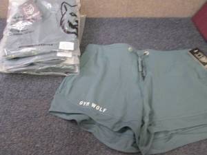 lot 286 image: 6 Gym Wolf Medium Ladies Shorts...