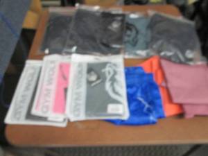 lot 293 image: Lot of Assorted Gym Wolf Items in M...