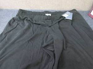 lot 319 image: 2X Mens Wide Leg Knit Pants Retail...