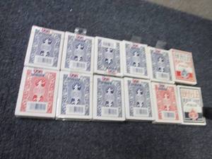 lot 325 image: 12 Sealed Hoyle Poker Playing Cards...
