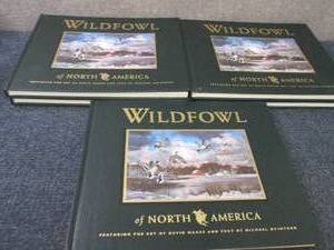 lot 341 image: 5 Wildlife of North America Books...