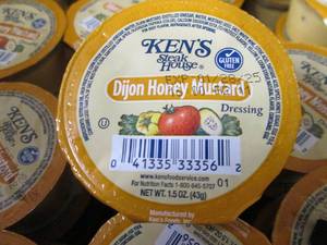 lot 23 image: 100 - 1.5 oz Portion Cups Kens Dij...