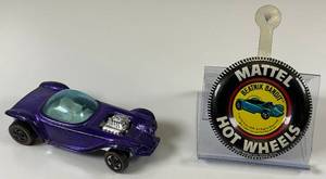 lot 9 image: 1968 REDLINE Hot Wheels Baetnik Bandit Transparent Purple With Button Really Nice Condition