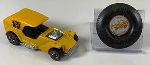lot 26 image: 1969 REDLINE Hot Wheels Ice T Yellow With Button Really Nice Condition