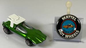 lot 46 image: 1969 REDLINE Hot Wheels Swingin Wing Transparent Apple Green With Button Really Nice Condition
